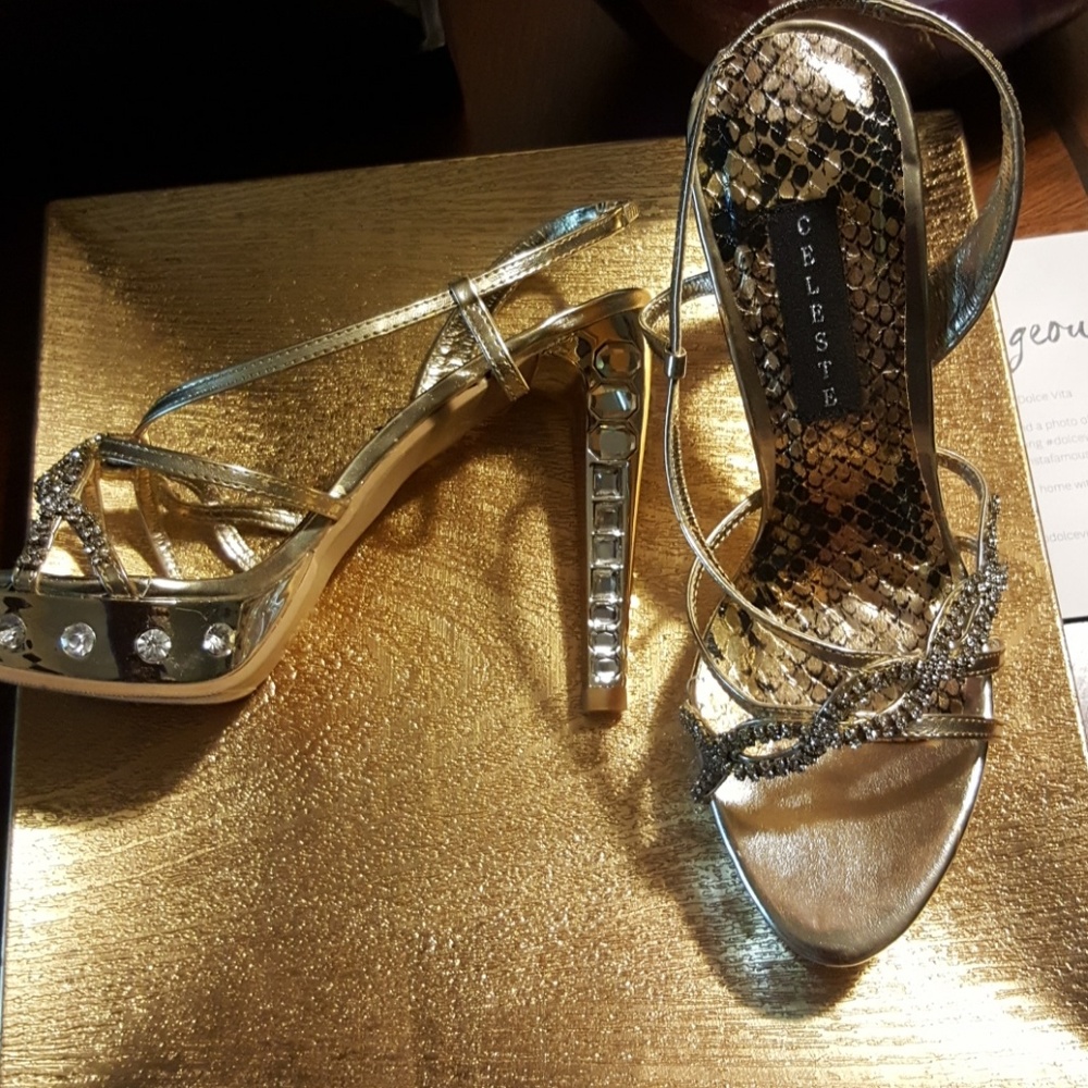 "Celeste" Gold Sandals